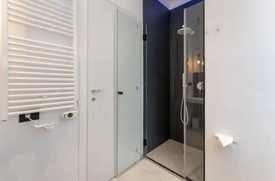 Bagno di Siciliaholic Modern House