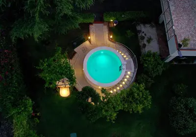 Piscina di Triskelion o nelle vicinanze