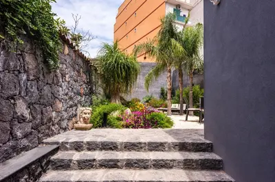 Giardino di Leone Apartment with Garden by Wonderful Italy