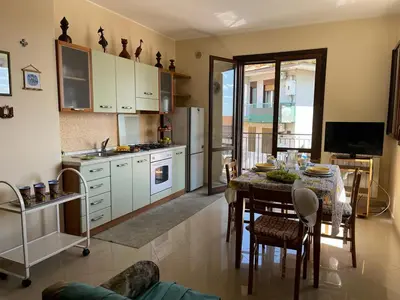 Cucina o angolo cottura di LA CASA SUL PORTICCIOLO - STAZZO