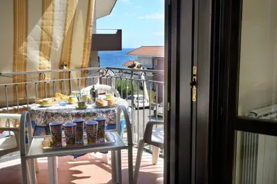 Cibo presso l'appartamento o nelle vicinanze