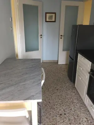 Cucina o angolo cottura di appartamento donna Nica