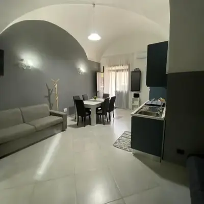 The Guests Of G&G house