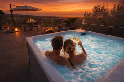 Ospiti di Rahal Etna Luxury Retreat- Private Heated Jacuzzi 98F & Infinity Pool