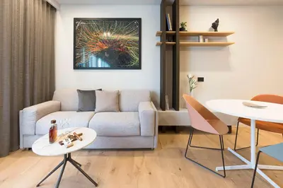 Area soggiorno di Aera Suites 301-302 by Letstay