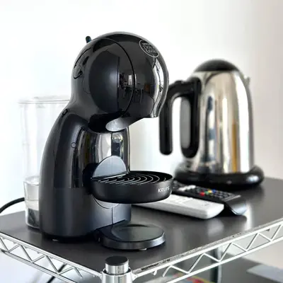 Set per la preparazione di tè e caffè presso Villa Flora, Piscina Esclusiva e Mare