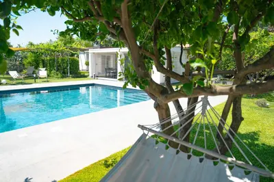 Piscina di Etna Bike Holiday o nelle vicinanze