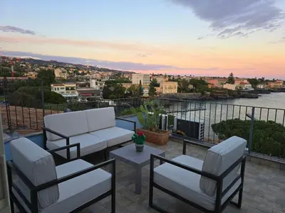 Balcone o terrazza di Luxury Sisters House 