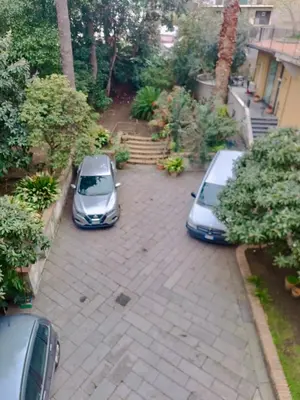 Il quartiere o una zona nella vicinanze della villa