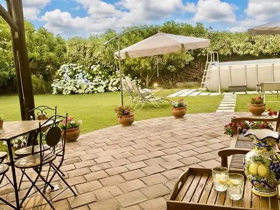 Giardino di B&B Villa Loriana