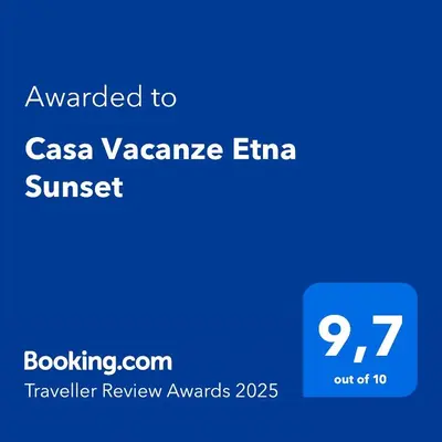 Certificato, attestato, insegna o altro documento esposto da Casa Vacanze Etna Sunset