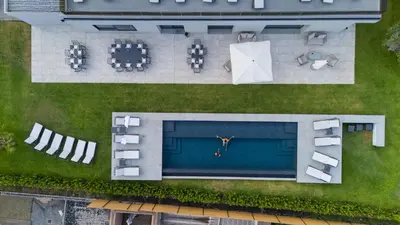 Piscina di MòN Luxury Rooms SPA o nelle vicinanze