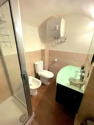 Bagno di May's Apartment