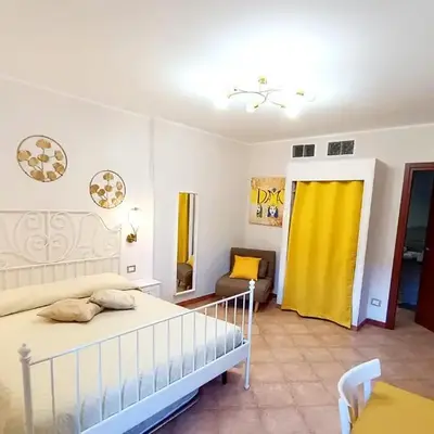 DaMa Rooms
