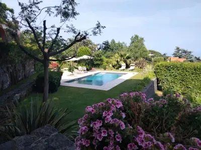 Piscina di Uvatanta Cottage o nelle vicinanze
