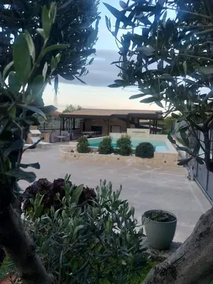 Piscina di Blu Etna Casa Vacanze o nelle vicinanze