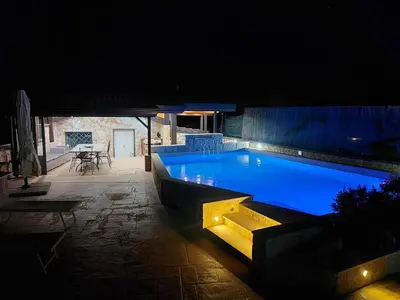 Piscina di Blu Etna Casa Vacanze o nelle vicinanze