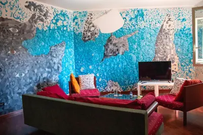TV o dispositivi per l'intrattenimento presso Home Sicilian Gallery