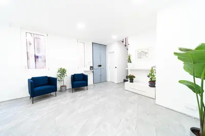 Area soggiorno di VOLCANO'S SUITE - MANDORLO - The First Eco - Chic Suite in Sicily