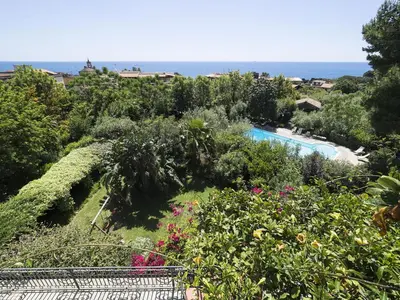 Paesaggio naturale nelle vicinanze della casa vacanze