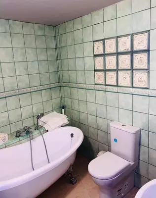 Bagno di Bianca di Navarra House
