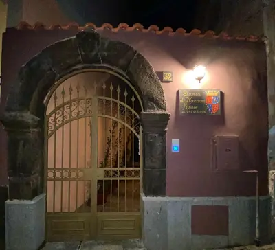 Facciata o entrata di Bianca di Navarra House