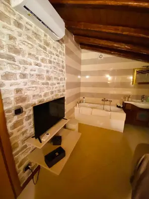 TV o dispositivi per l'intrattenimento presso Bianca di Navarra House