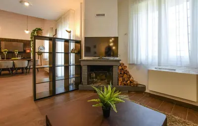 Cucina o angolo cottura di Beautiful Home In Trecastagni