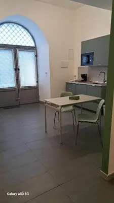 Cucina o angolo cottura di CROCIFERIHOLIDAYhome