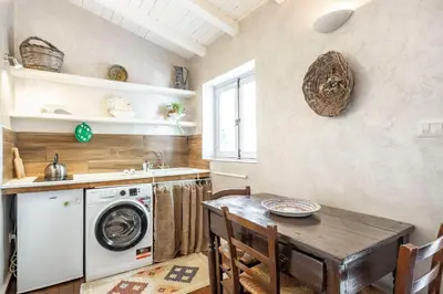 Cucina o angolo cottura di Appartamento vicino Humanitas e Ospedale San Marco - Holiday quiet