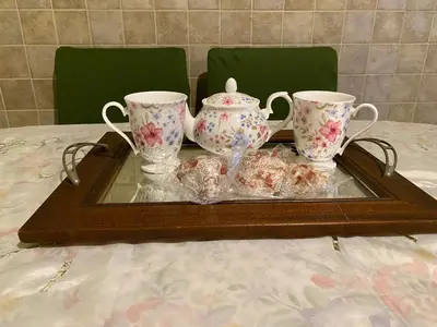 Set per la preparazione di tè e caffè presso a casa di Martina