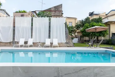 Piscina di Palazzo Marinella Sicilian Luxury Stay o nelle vicinanze