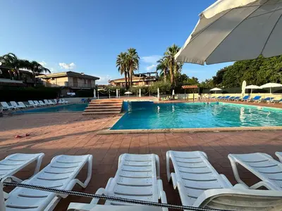 Piscina di Appartamento Mediterraneo o nelle vicinanze