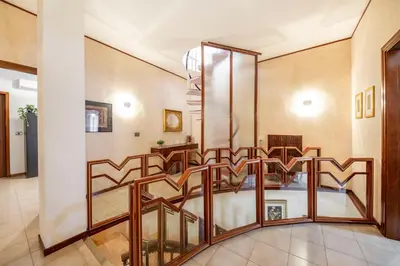 Planimetria di Elegante Villa con Giardino tra Catania ed Etna