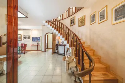 Planimetria di Elegante Villa con Giardino tra Catania ed Etna