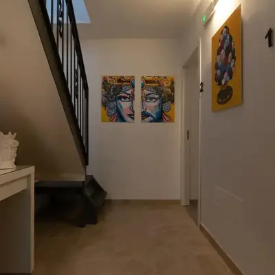 R-Home Exclusive Rooms