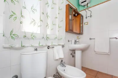 Bagno di Casa Vacanze vicino Etna - Natura dell'Etna
