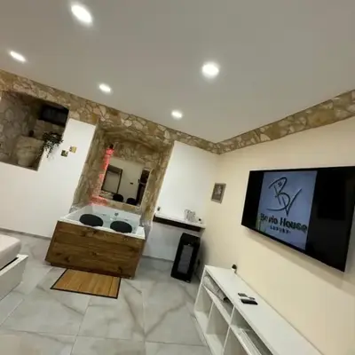 Bovio House