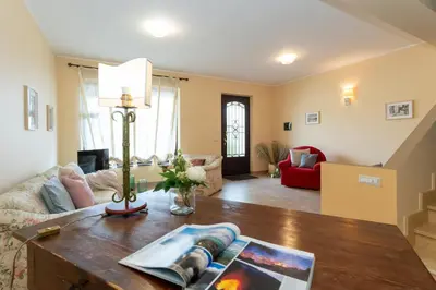 Area soggiorno di Aghi di Pino Holiday by Harmony House