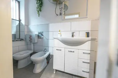 Bagno di Appartamento Etna & Catania intimo comodo max 4 persone