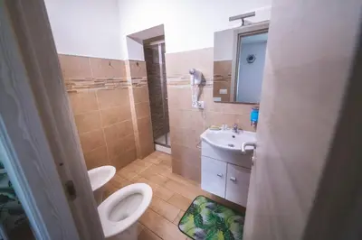 Bagno di Home Caronda Catania