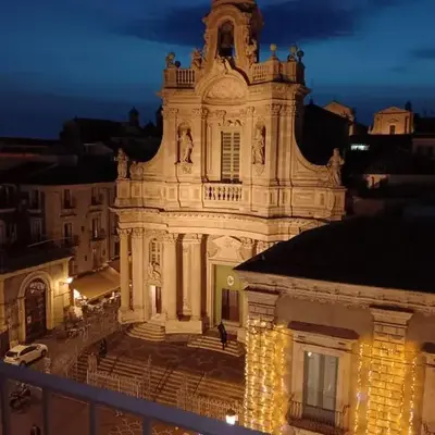 Balcone Etnea in Catania centro