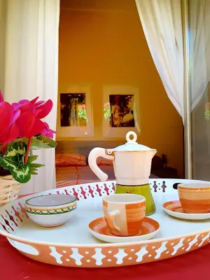 Set per la preparazione di tè e caffè presso Apartment Inn