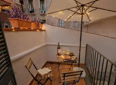 Balcone o terrazza di Loft Moderno Centro , Villa Bellini , Bedda Matri