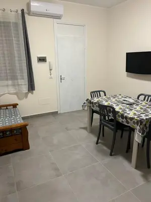 TV o dispositivi per l'intrattenimento presso Little House On The Sea