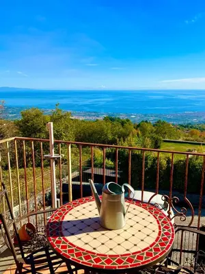 Paesaggio naturale nelle vicinanze della casa vacanze