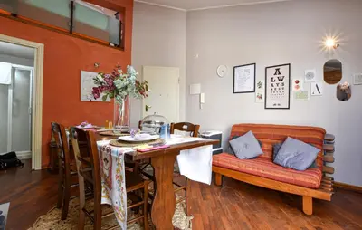 Area soggiorno di Awesome Apartment In Catania With Wifi