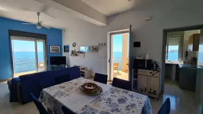 TV o dispositivi per l'intrattenimento presso Sunrise on the sea