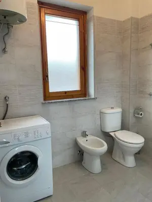 Bagno di Casa Cristina tra Etna e Mare