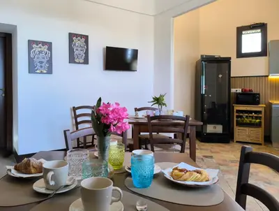 TV o dispositivi per l'intrattenimento presso Agriturismo Travaglianti Alloggio Etna